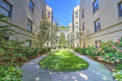 1530 W Fargo Ave #3S, Chicago, IL 60626