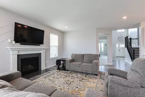 Other - 3626 Emerald Rd, Elgin, IL 60124 photo 2 of 7