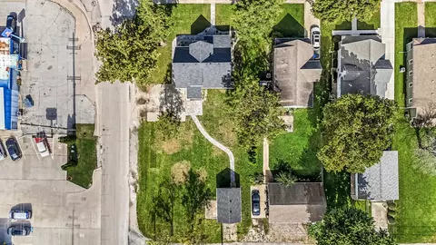 View/Area - 421 W Mazon Ave, Dwight, IL 60420 photo 1 of 6