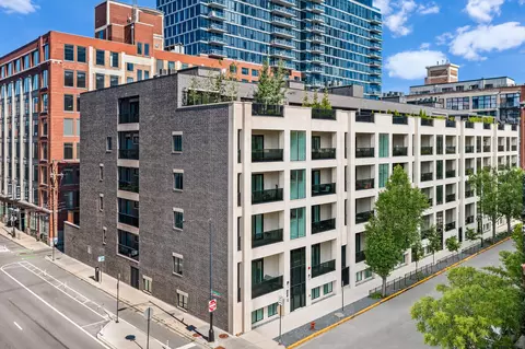 236 S Green St #PH, Chicago, IL 60607