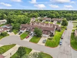 View/Area - 1232 Reading Ct, Wheaton, IL 60189 photo 2 of 2