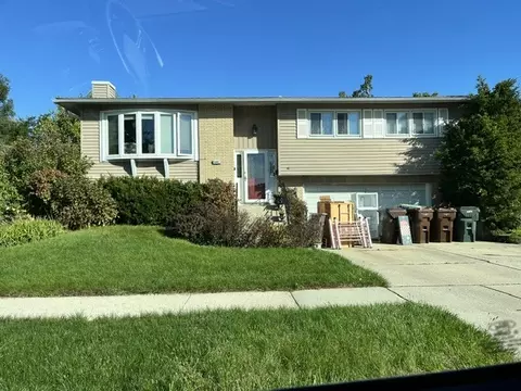 5942 El Morro Ln, Oak Forest, IL 60452