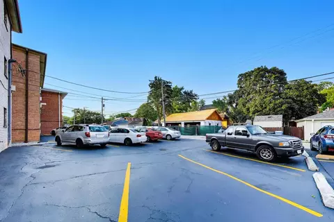 Exterior - 6841 N Northwest Hwy #3C, Chicago, IL 60631 photo 7 of 7