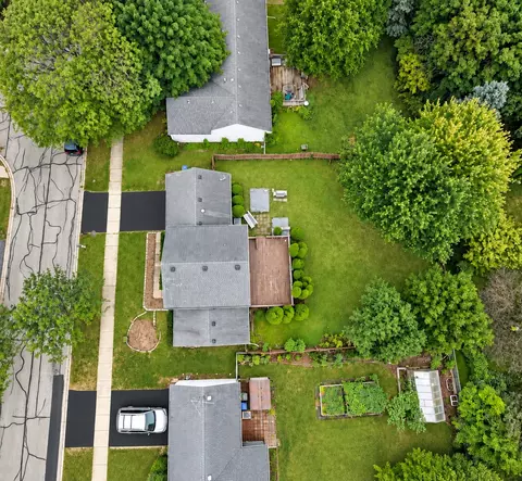 View/Area - 1401 Knoll Dr, Naperville, IL 60565 photo 1 of 2