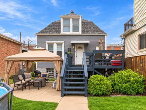 3252 N Neenah Ave, Chicago, IL 60634