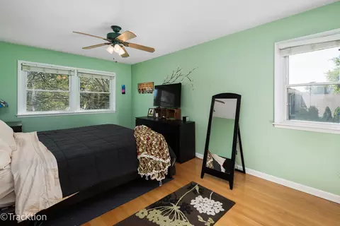 Bedroom - 8102 Tennessee Ave, Willowbrook, IL 60527 photo 1 of 3