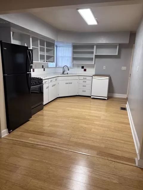 Kitchen - 505 W Central Blvd, Kewanee, IL 61443 photo 2 of 7