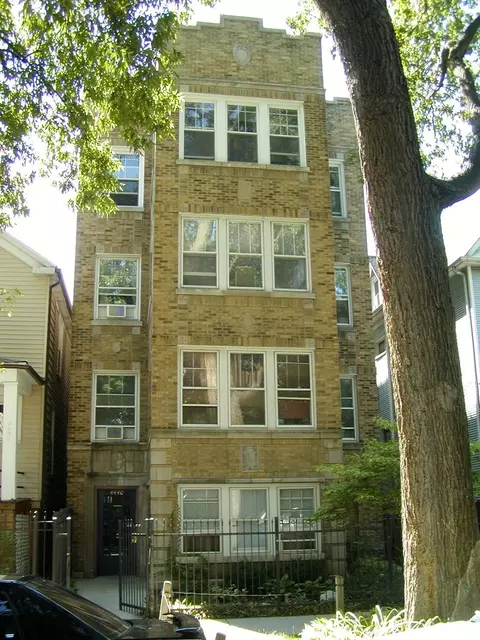 4440 N Saint Louis Ave N, Chicago, IL 60625