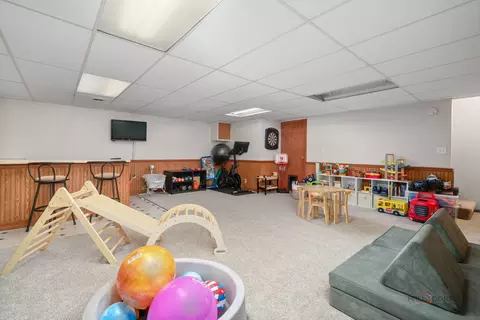 Other - 1502 Sunset Dr, Holiday Hills, IL 60051 photo 8 of 9