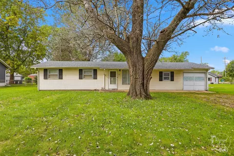 259 N Monroe Ave, Bradley, IL 60915