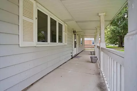 Exterior - 912 Parmon Rd, Bloomington, IL 61701 photo 2 of 7