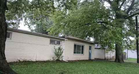 15602 36th Ave, East Moline, IL 61244