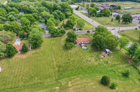 View/Area - 5 Bethany Dr, Troy, IL 62294 photo 3 of 6