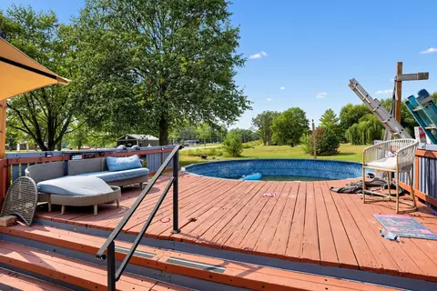 Exterior - 5 Bethany Dr, Troy, IL 62294 photo 3 of 9