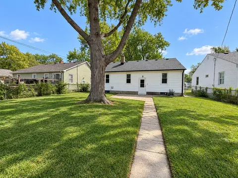 Exterior - 435 S Cannon Ave, Kankakee, IL 60901 photo 3 of 3