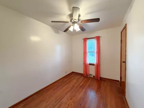 Bedroom - 435 S Cannon Ave, Kankakee, IL 60901 photo 2 of 2
