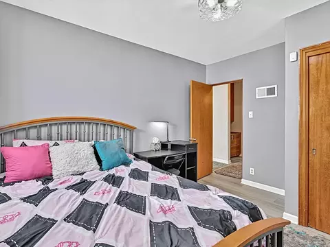 Bedroom - 3536 Bernice Rd, Lansing, IL 60438 photo 7 of 9