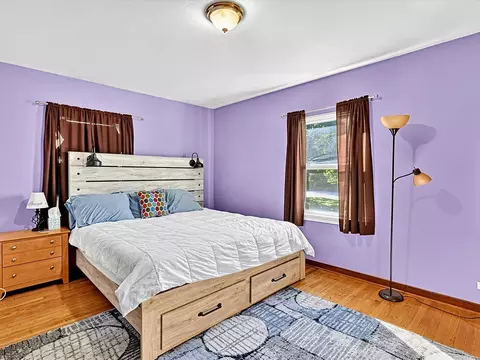 Bedroom - 3536 Bernice Rd, Lansing, IL 60438 photo 1 of 9