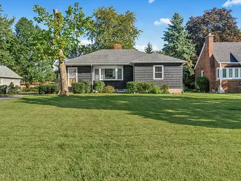 Exterior - 3536 Bernice Rd, Lansing, IL 60438 photo 2 of 12