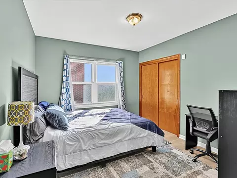 Bedroom - 3536 Bernice Rd, Lansing, IL 60438 photo 3 of 9