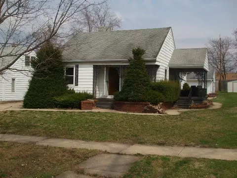 1016 S Independence Ave, Rockford, IL 61102