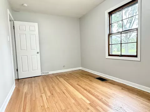 Bedroom - 17963 Roy St, Lansing, IL 60438 photo 5 of 5