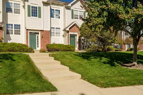 747 River Walk Dr, Wheeling, IL 60090 photo 34