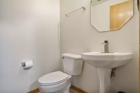 747 River Walk Dr, Wheeling, IL 60090 photo 30