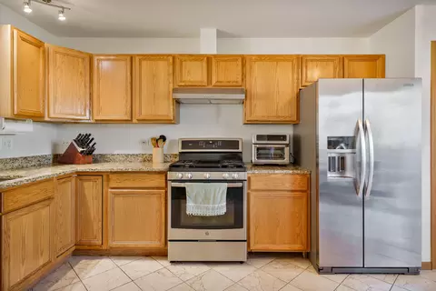 747 River Walk Dr, Wheeling, IL 60090 photo 12