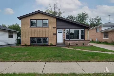 5312 Kimball Pl, Oak Lawn, IL 60453