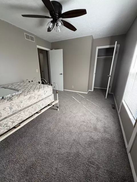 Bedroom - 1503 Hovey Ave, Normal, IL 61761 photo 1 of 5