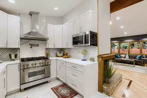 Kitchen - 1325 E Lake Ave, Glenview, IL 60025 photo 1 of 3
