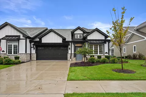 4675 98th St #60, Pleasant Prairie, WI 53158