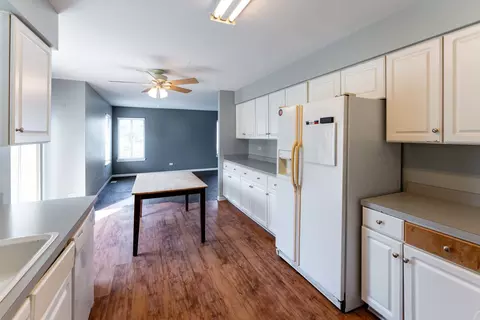 Kitchen - 2519 River Bend Ln, Plainfield, IL 60586 photo 3 of 3