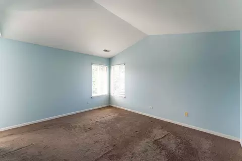 Bedroom - 2519 River Bend Ln, Plainfield, IL 60586 photo 1 of 6