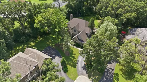 View/Area - 2523 Forest Ct, Lindenhurst, IL 60046 photo 2 of 2