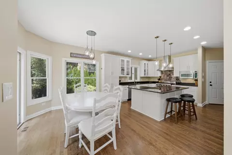 Kitchen - 2523 Forest Ct, Lindenhurst, IL 60046 photo 1 of 3