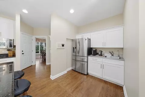 Entry Way - 2523 Forest Ct, Lindenhurst, IL 60046 photo 1 of 3