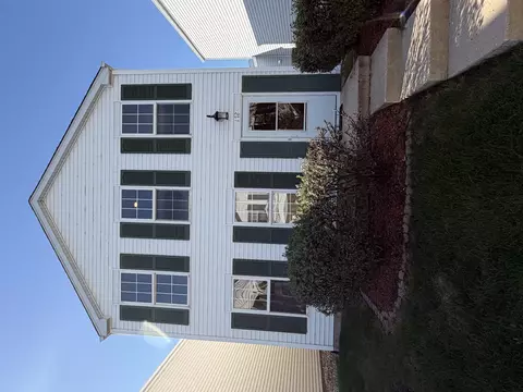 172 Presidential Blvd #172, Oswego, IL 60543