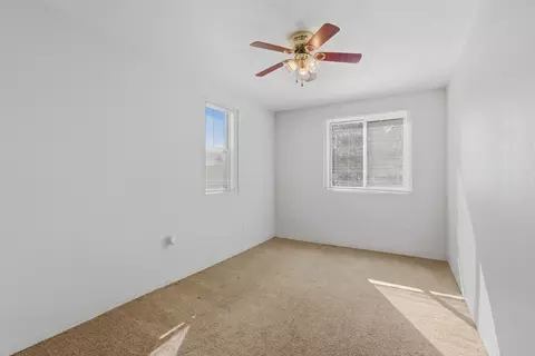 Bedroom - 3721 13th Ave, Moline, IL 61265 photo 3 of 6