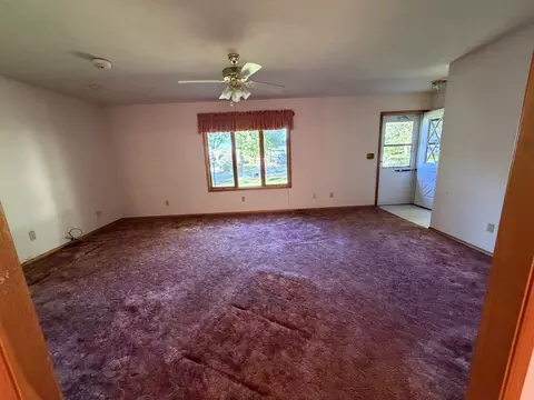 Living - 209 W North St, Mclean, IL 61754 photo 3 of 3
