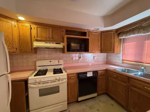 Kitchen - 209 W North St, Mclean, IL 61754 photo 3 of 4