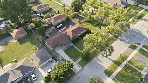 View/Area - 8300 Long Ave, Burbank, IL 60459 photo 1 of 1