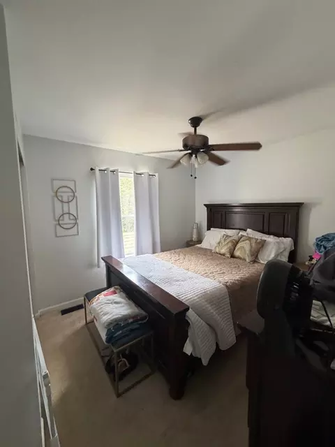 Bedroom - 1902 Chestnut Grove Dr, Plainfield, IL 60586 photo 1 of 5