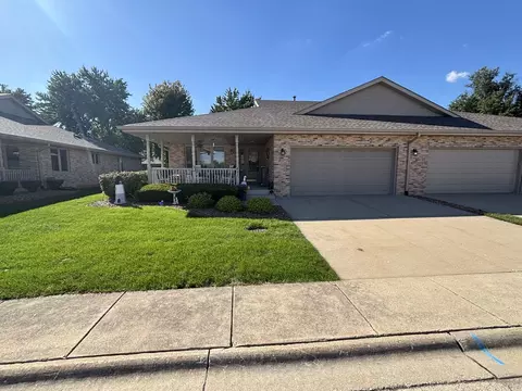 831 Deerpath Ln, Elwood, IL 60421