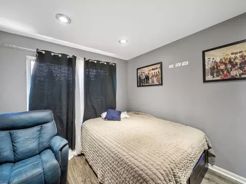 Bedroom - 1766 Newbridge Cir, Elgin, IL 60123 photo 1 of 7