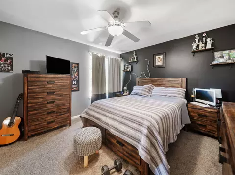 Bedroom - 1766 Newbridge Cir, Elgin, IL 60123 photo 6 of 7