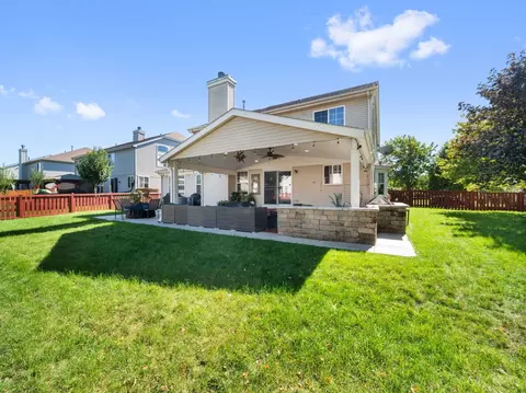 Exterior - 1766 Newbridge Cir, Elgin, IL 60123 photo 2 of 4