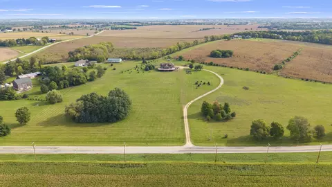 View/Area - 14949 Saunders Rd, Pecatonica, IL 61063 photo 4 of 5