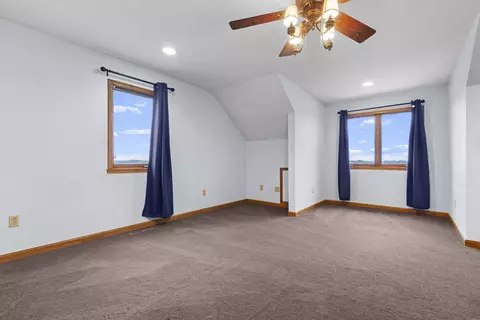 Bedroom - 14949 Saunders Rd, Pecatonica, IL 61063 photo 4 of 8